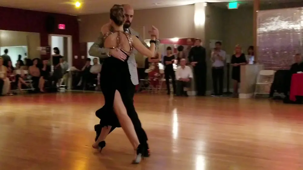 Video thumbnail for Lorena Gonzales & Gaston Camejo - performance at dance blvd on 8/31/18 (1 of 3)