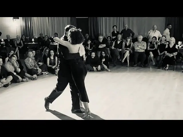 Video thumbnail for Gianpiero Galdi y Lorena Tarantino  -  "Fui"  -  Alberto Marino