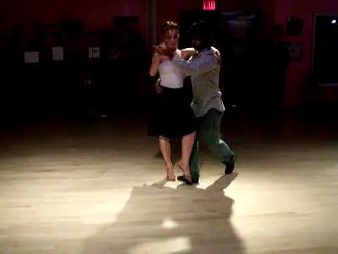 Video thumbnail for Tango perfromance - Santiago Dorkas & Cecilia Garcia