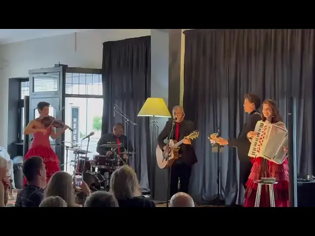 Video thumbnail of Gumsgawillie - The Zamar Band