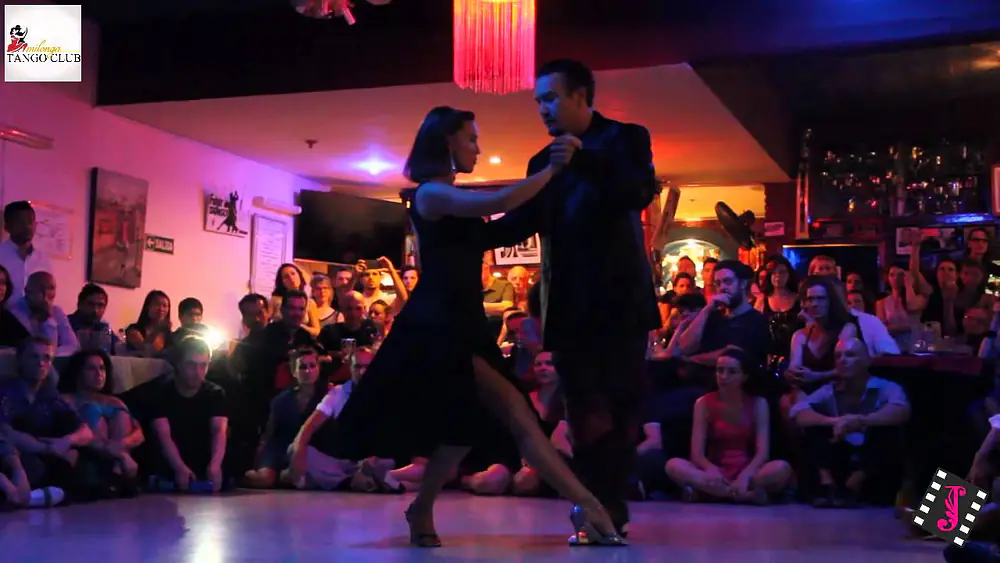 Video thumbnail for MARIANO "CHICHO" FRUMBOLI Y JUANA SEPULVEDA en el Tango Club 01