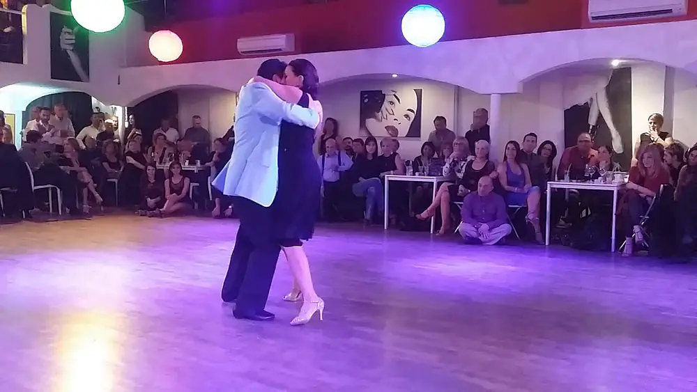 Video thumbnail for LUIS ALBERTO ROJAS e BARBARA CICERO - TANGO 2° Tema - Milonga del Barrio - 19 Febbraio 2016