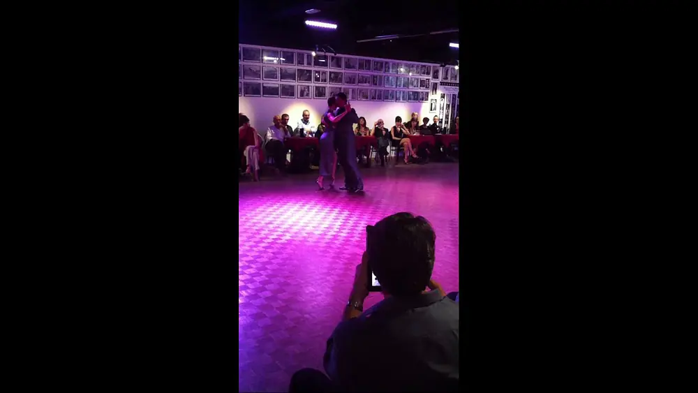 Video thumbnail for Roberto Calvo y Sandra Messina bailan "Recien "di Ricardo Tanturi en Zotto Academy Milano