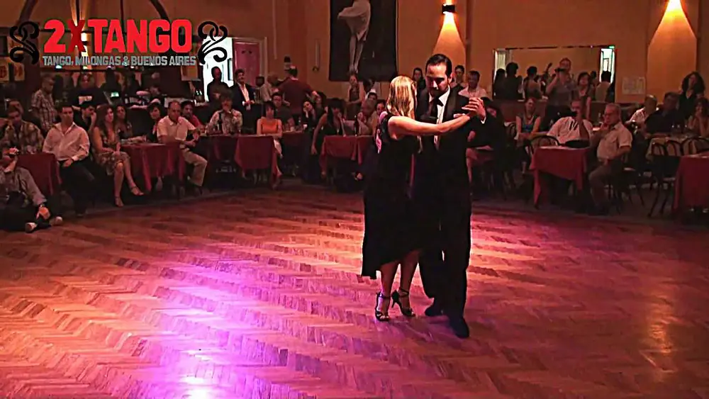 Video thumbnail for John Erban y Clarissa Sanchez Tango La Bruja en Parakultural Mar 2012.f4v