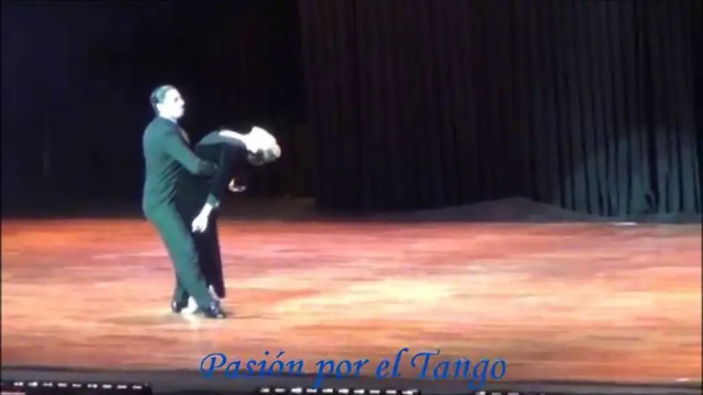 Video thumbnail for GIMENA HERRERA y TOMAS GALVAN Bailando el Tango GALLO CIEGO en el LUNA PARK