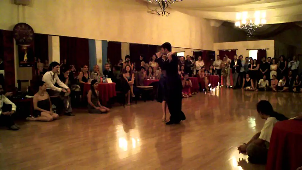 Video thumbnail for Javier Rodriguez & Andrea Misse - Tango Fantasia 2011, 2/5