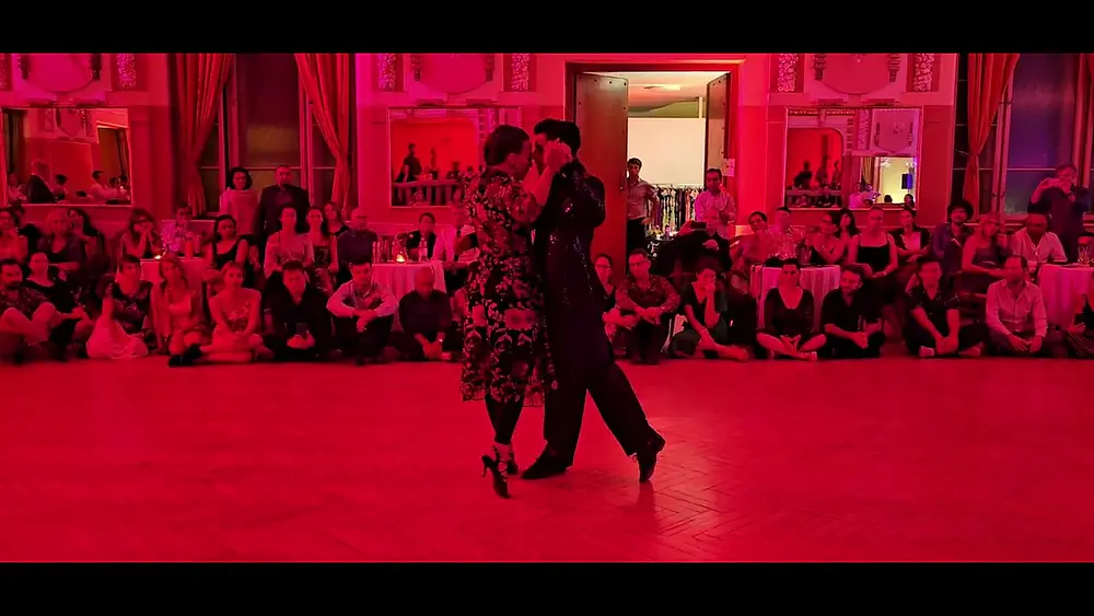 Video thumbnail for Ivan Terrazas y Sara Grdan no Bratislava Tango Festival em 01/10/23 - 1/3