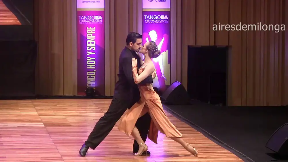 Video thumbnail for Mundial de Tango 2016, Semif Escenario Leandro haeder Robledo Mirabai Commer