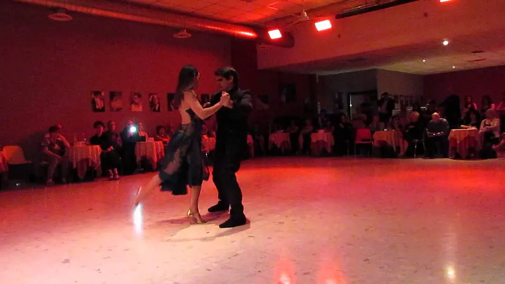 Video thumbnail for Alejandra Hobert y Adrian Veredice Aldobaraldo Torino 3 maggio 2013 3-4