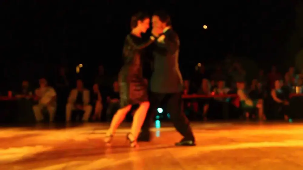 Video thumbnail for FABIAN PERALTA E JOSEFINA BERMUDEZ NO XX FESTIVAL DE TANGO DE SITGES - III