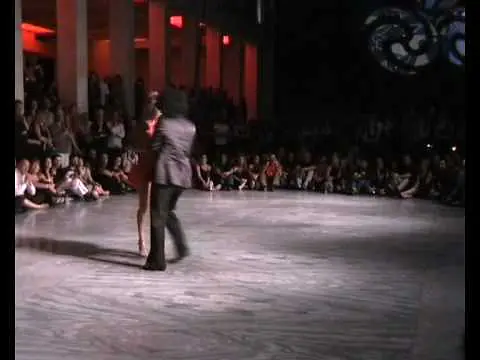 Video thumbnail for Sebastian Arce y Mariana Montes - Con flauta y guitarra