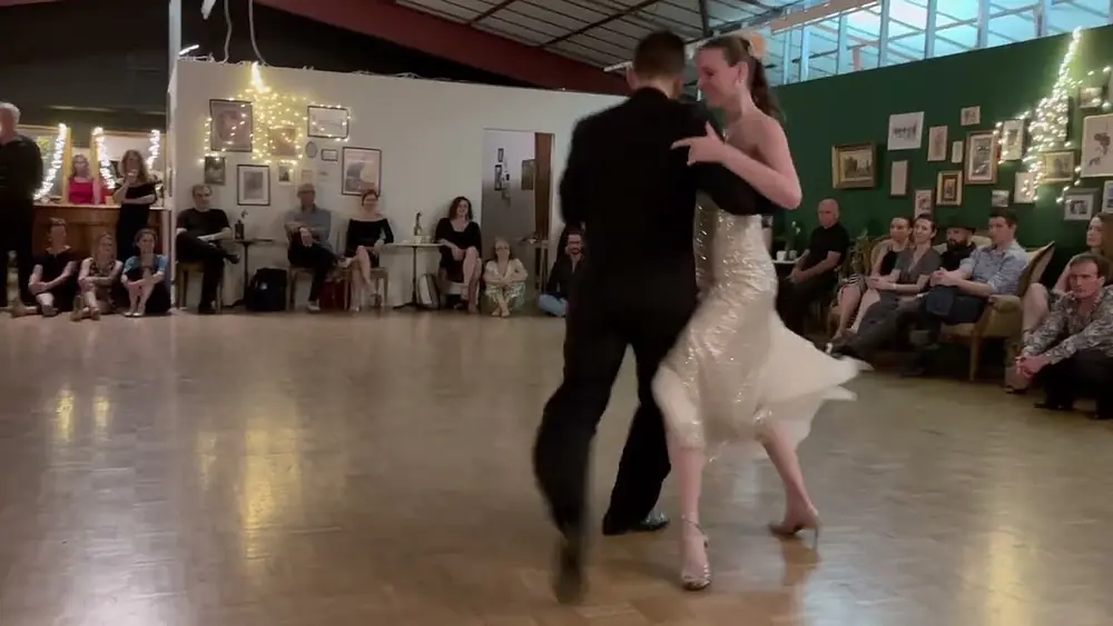 Video thumbnail for Hernan Hernandez & Maude Andrey - Pensalo Bien - Tango Bardo