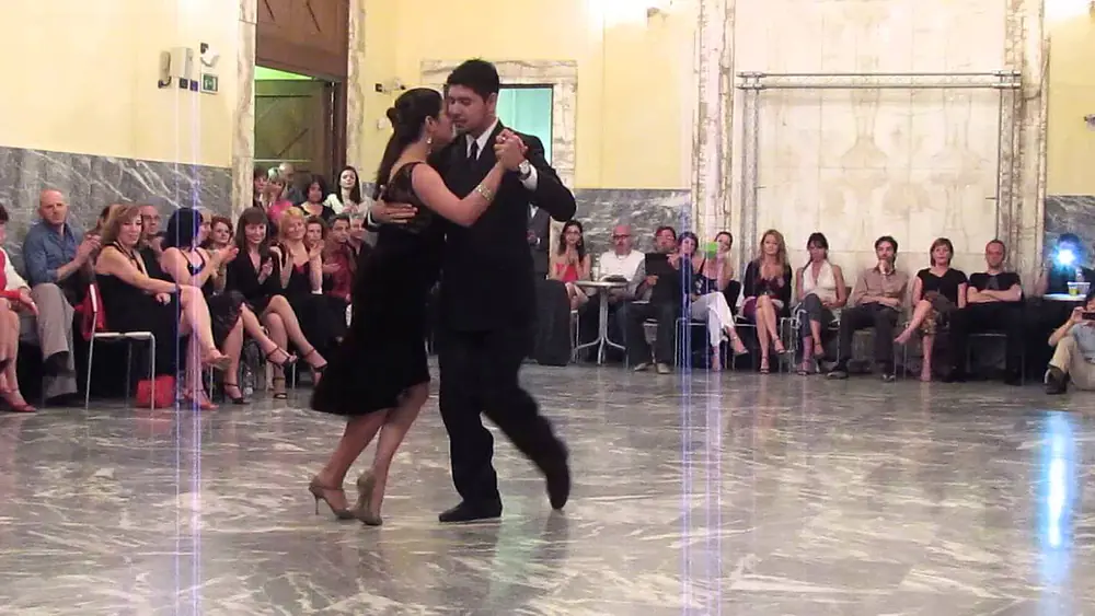 Video thumbnail for Sebastian Jimenez & Maria Ines Bogado Eventango Alessandria 4 maggio 2013 2-4