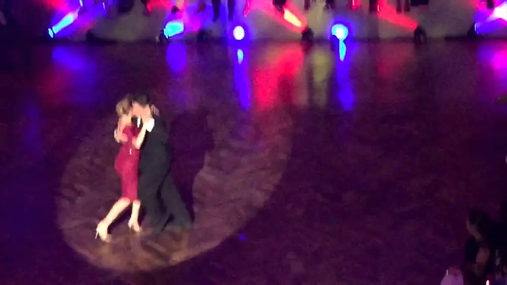 Video thumbnail for Carlitos Espinoza y Noelia Hurtado 2/4