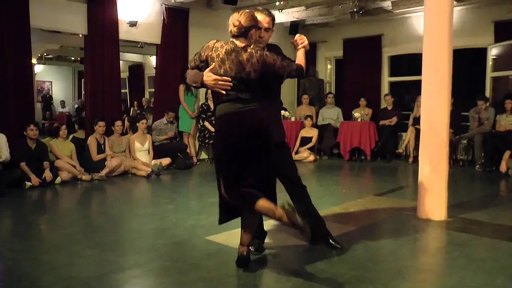 Video thumbnail for Geraldin Rojas & Ezequiel Paludi in Academia de Tango 2-2 "Pata Ancha" O.Pugliese