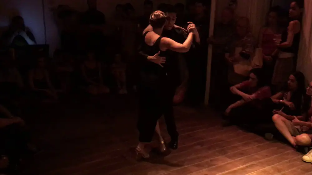 Video thumbnail for Krishna Olmedo y Gaby Mataloni en El Bata feb:2018 1/3