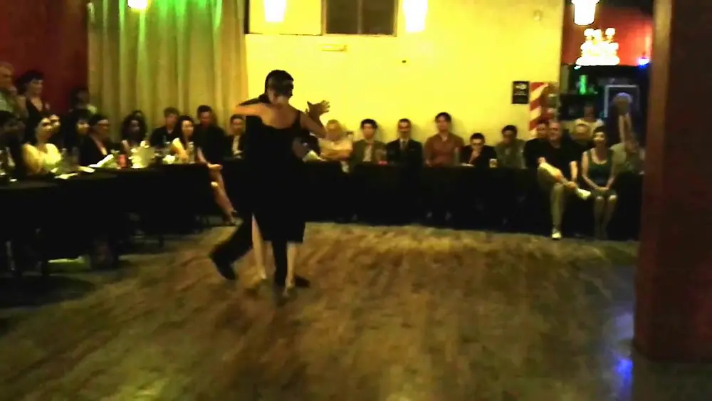 Video thumbnail for Bailaron Noelia Hurtado & Carlos Espinoza, en la Milonga de Los Domingos. Part.2 - 05/02/17