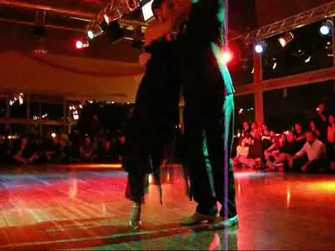 Video thumbnail for Tango Argentino - Luciano Donda e Roberta Coen