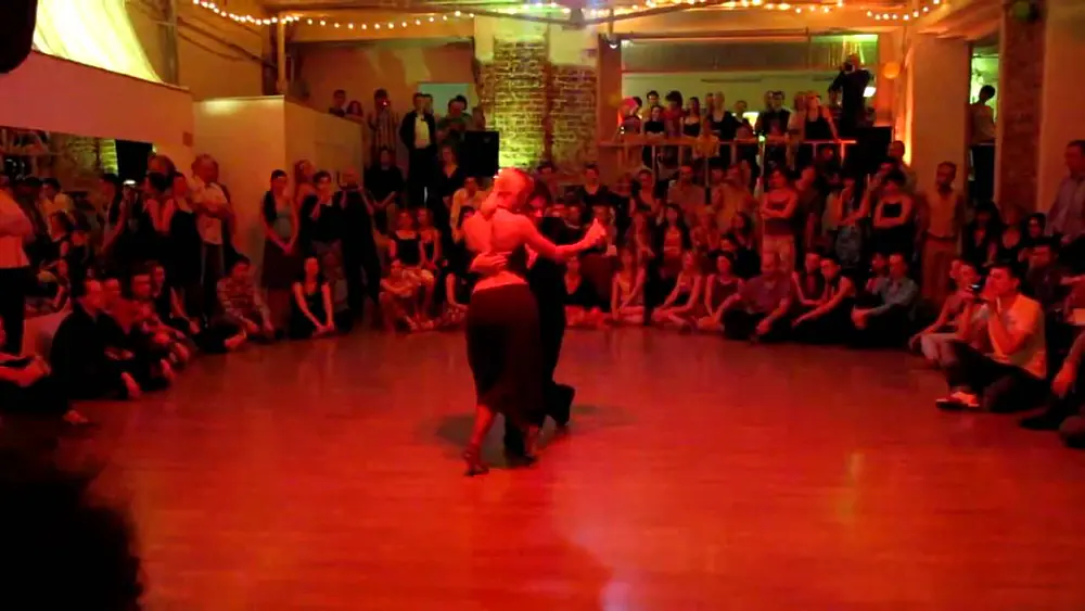 Video thumbnail for Alejandra Mantiñan y Aoniken Quiroga  1.mkv