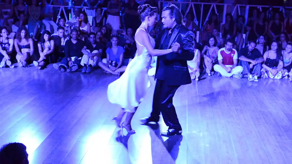 Video thumbnail for Mariano Chicho Frumboli Juana Juana Sepulveda, "En tus Brazos", Salerno tango festival-2013