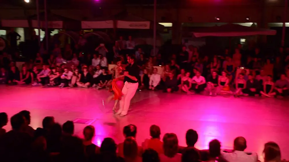 Video thumbnail for Tango Argentina.Gustavo Rosas y Gisela Natoli)Maquillaje(Goyeneche)Festival de Torino. 2014.Italia