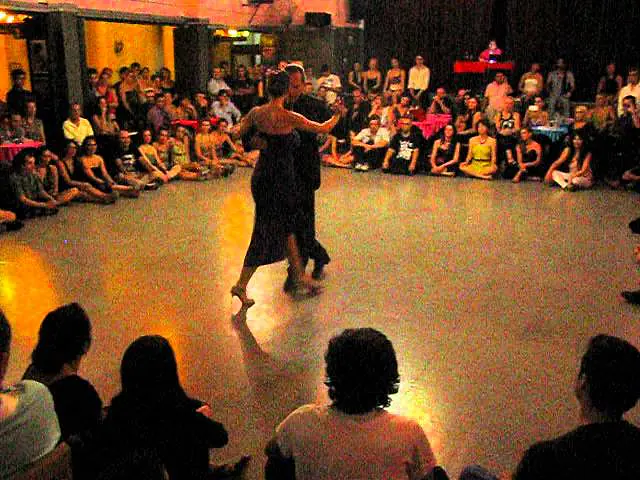 Video thumbnail for LORENA ERMOCIDA y PANCHO MARTÍNEZ PEY en Viva La Pepa! Milonga (1/4)