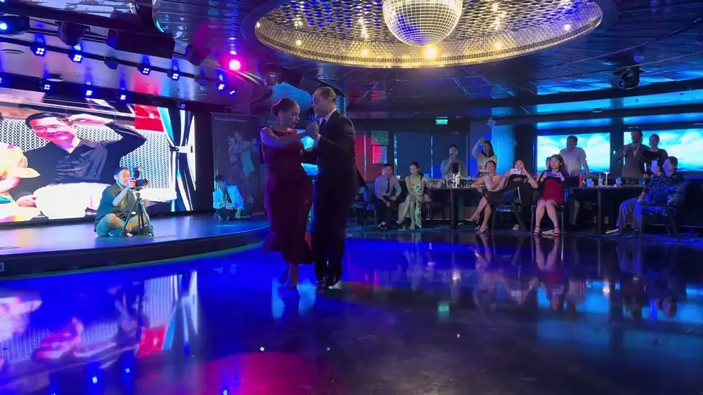 Video thumbnail for Jonny Carvajal & Suyay Quiroga (1st Tango Cruise in Asia)