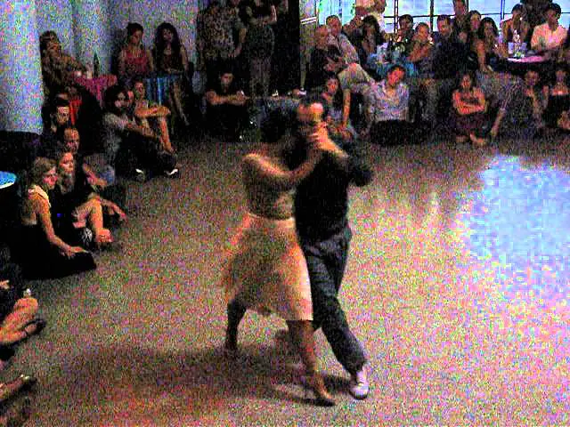 Video thumbnail for PABLO RODRÍGUEZ y CORINA HERRERA en Viva La Pepa Milonga (3/4)