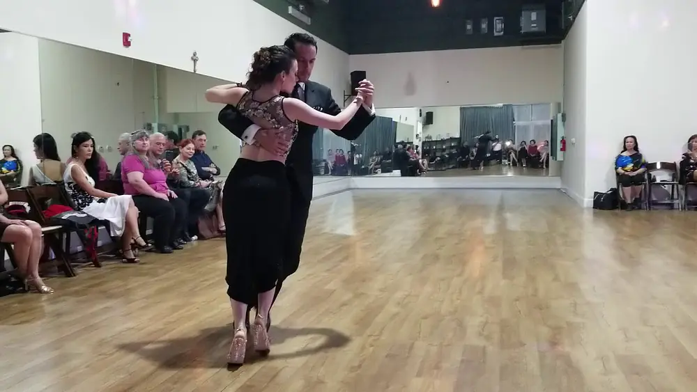 Video thumbnail for Sebastián Acosta & Laura D'Anna - performance at Silicon Valley Milonga night on 11/07/18 (1 of 3)