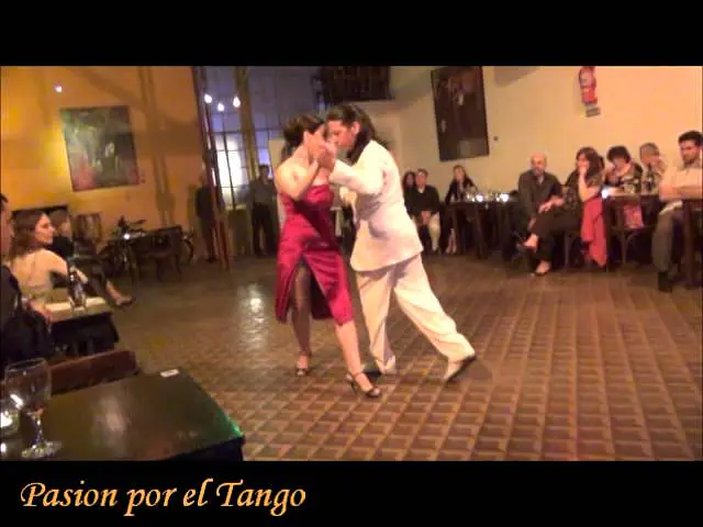 Video thumbnail for IVANA SMOLJANOVICH NANY PERALTA BAILANDO EL VALS "SE FUE" EN TACUARI,CONPULSIONTANGUERA