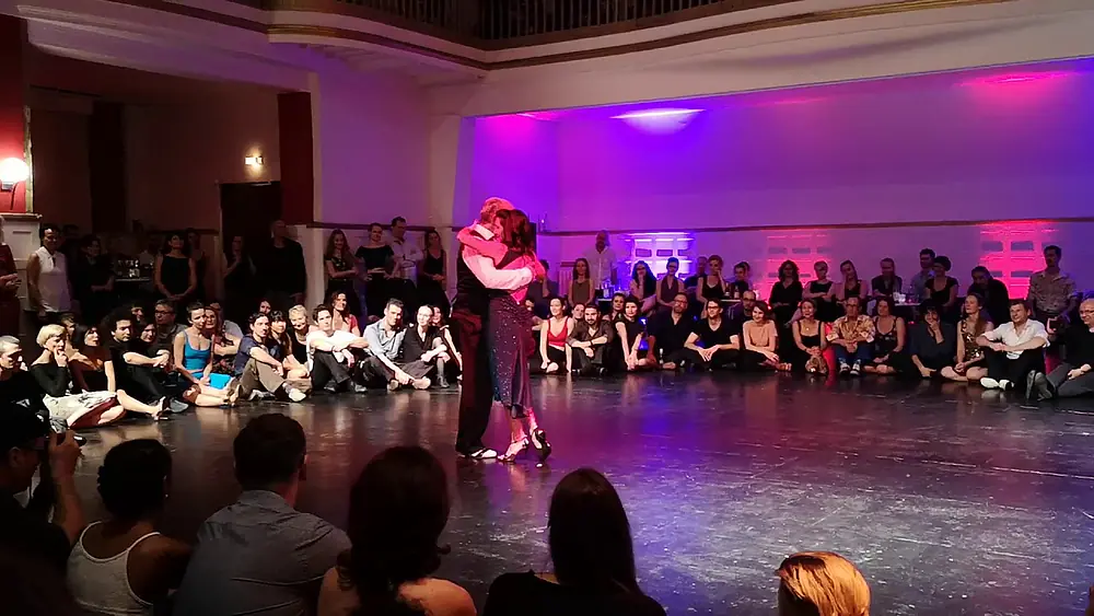 Video thumbnail for Horacio Godoy & Cecilia Berra @ La Viruta Tango Club Berlin 2018 (4/5)