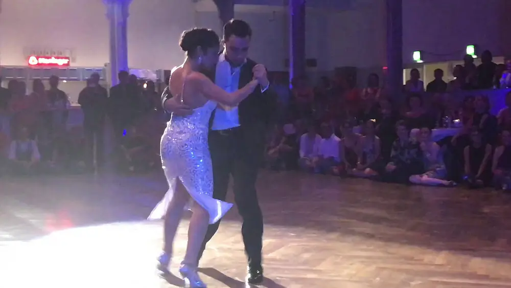 Video thumbnail for 2018 Karlsruhe Tangofestival - Clarisa Aragon & Jonathan Saavedra - Milonga als Zugabe (5/5)
