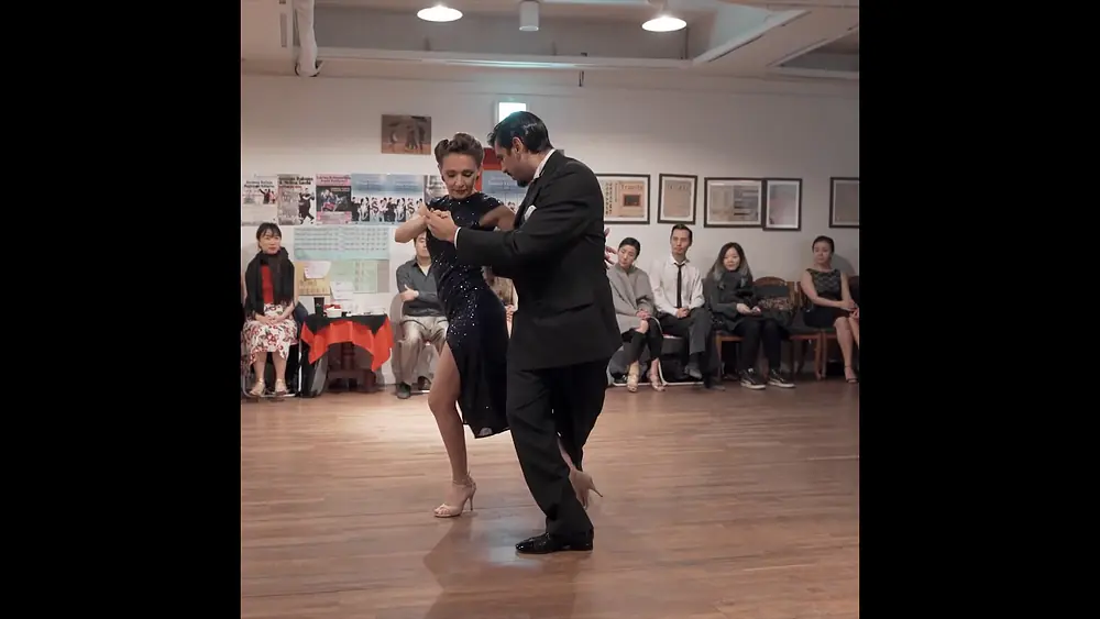 Video thumbnail for Magdalena Gutierrez & German Ballejo - Mi bandoneon y yo #TangoMoment