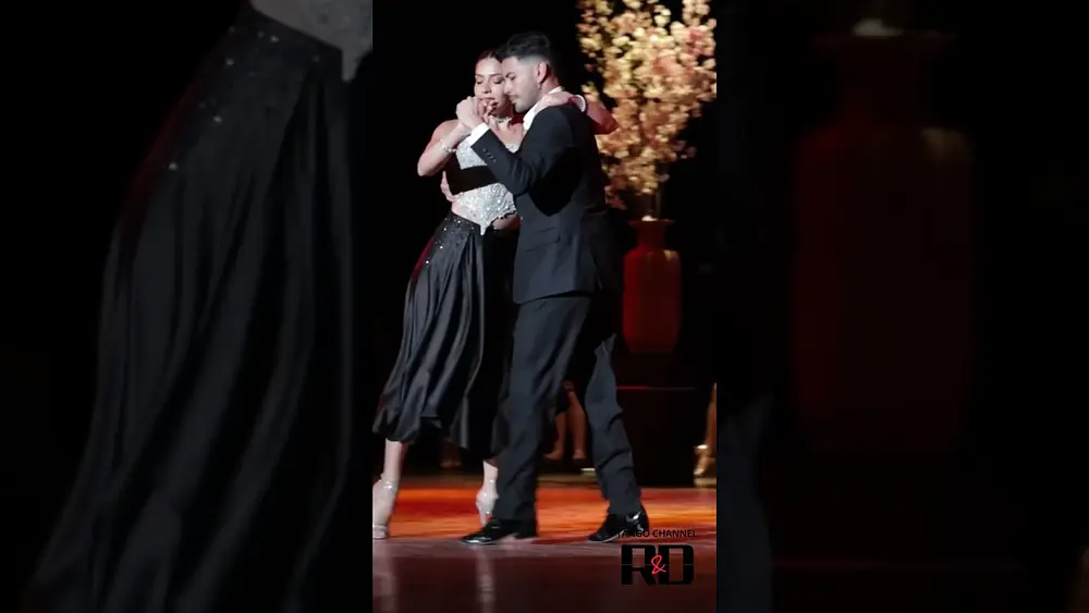 Video thumbnail for Paula Tejeda y Lucas Carrizo - Ensueños ㅣ 2025 Sakura Tango Festival
