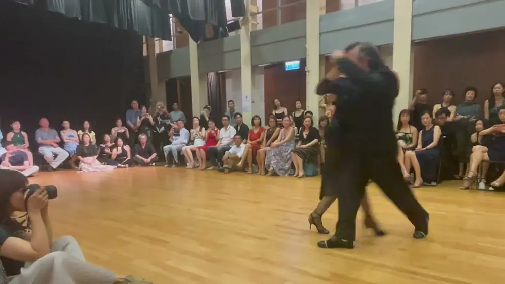 Video thumbnail for Gustavo Naveira & Giselle Anne 4/4 - Tigre Viejo (Osvaldo Fresedo) Tango - Hong Kong 2023