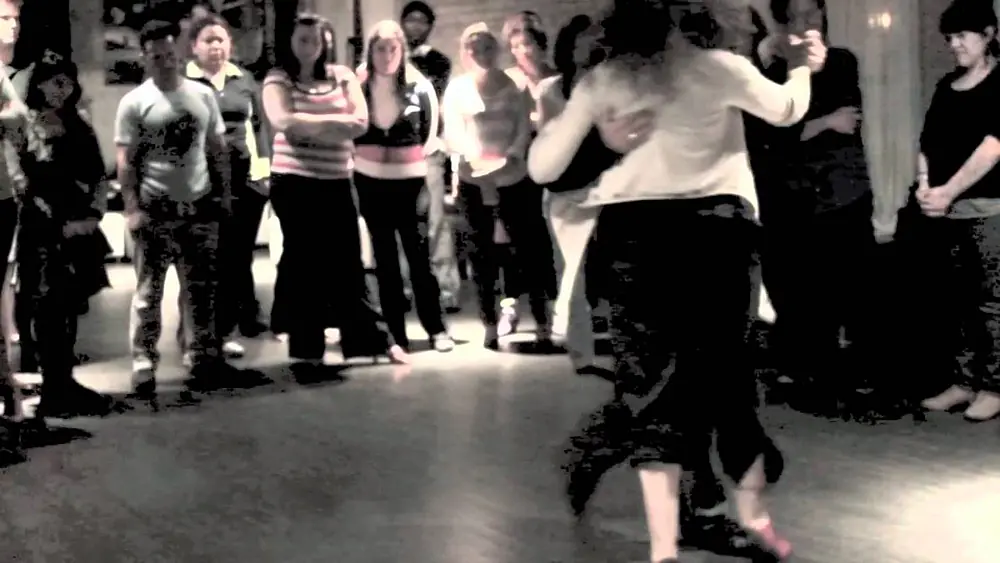 Video thumbnail for Oliver Kolker and Maria Alferov "La Abandone Y No Sabia" Tanturi