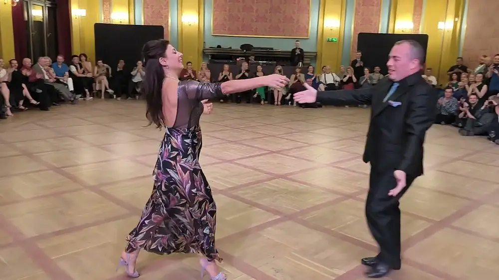 Video thumbnail for Pokaz Silvana Anfossi & Hernan Alvarez Prieto. El Cielo Festival - 05.04.2024 (tango). Toruń. Poland