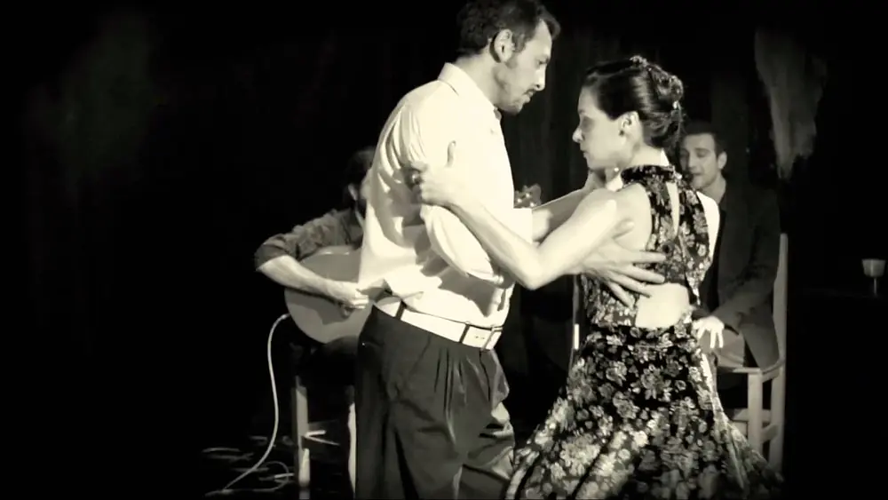 Video thumbnail for Marina Kenny y Ezequiel Merlo bailan junto a Juan Villarreal y Patricio Crom - Torrente