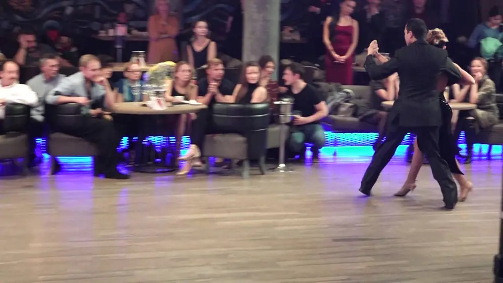 Video thumbnail for Leandro Oliver & Laila Rezk. 2. Del Barrio. 2016.09.14