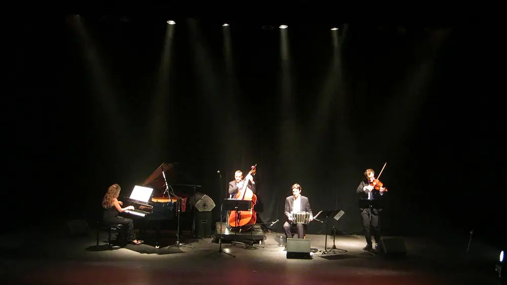 Video thumbnail for Trio : Julio & Géraldine - Veronica Palacios & Jorge Pahl - Eugenia & Leo Calvelli / Orq Tango Tinto