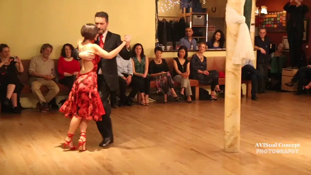 Video thumbnail for Gustavo Benzecry Sabá & Maria Olivera Vals at Domingo Tango March 6 2016