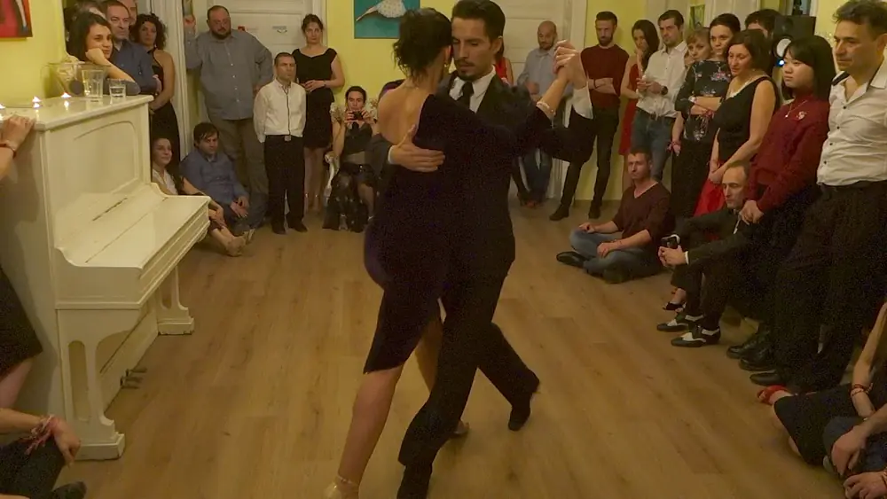 Video thumbnail for Indira Hiayes & Dante Sánchez, Mandria, Sofia 2019 2/4