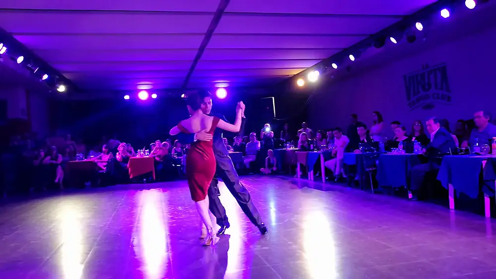 Video thumbnail for Agustín Rojas & Victoria Olivella - "Mi Amor y Tu Amor"