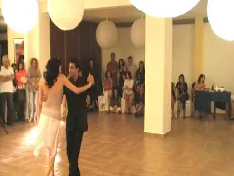 Video thumbnail for Javier Guiraldi e Cristiana Casuscelli & TangoSonos 2010 -  La Trampera