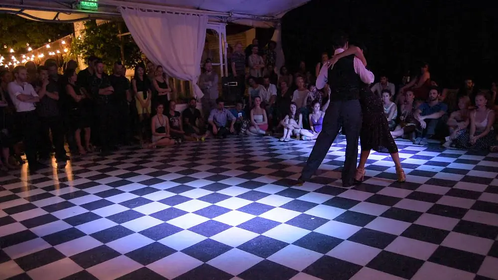 Video thumbnail for Javier Rodriguez y Moira Castellano en La Bicicleta Milonga 4