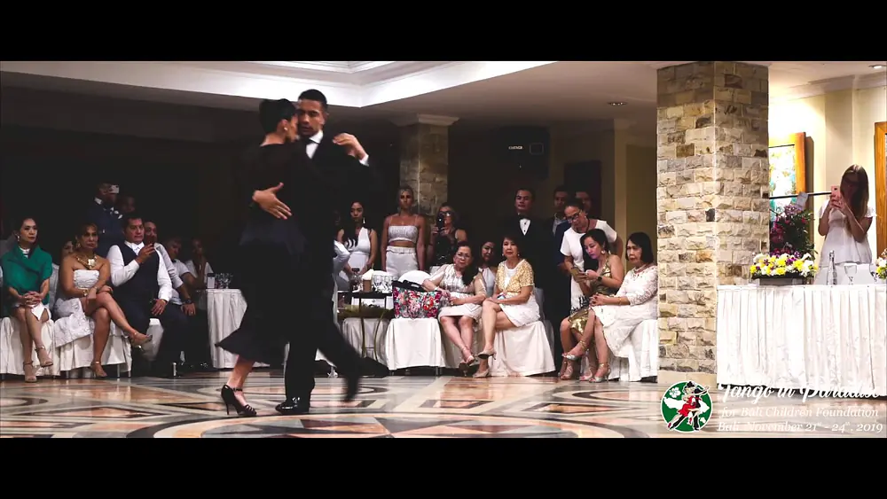 Video thumbnail for Tango in Paradise 2019 #39 Gaspar Godoy y Carla Mazzolini