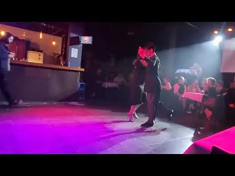 Video thumbnail for Corina de la Rosa y Ale Andrian 2/4 A La Parrilla