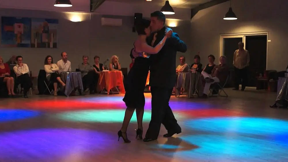 Video thumbnail for ★ Paulina Cazabon & José Luis Gonzalez Milonga 3/4 D'Arienzo - Oro de ley La PITUCA - Montpellier ★