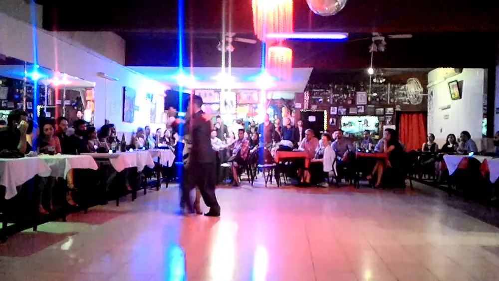 Video thumbnail for Yasmina Mamana y Krishna Olmedo  5/4/17 video 2
