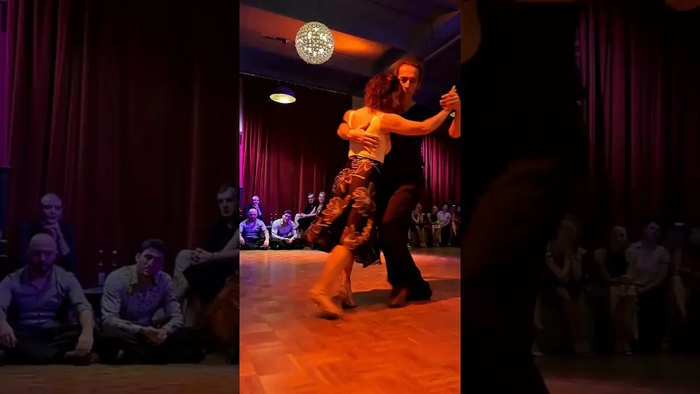 Video thumbnail for Gaia Pisauro & Leandro Furlan - Humillación (2/4)